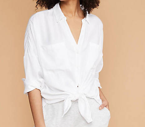 White blouse for summer vacations in Bali 